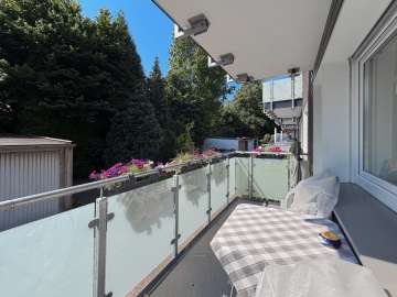 Langjährig vermietet I 7.200 € Jahresmiete I Garage - Balkon