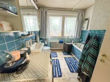 Glücksgriff für Anleger – Rendite und Raum für Wachstum - Badezimmer