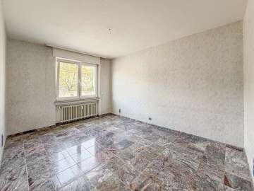 Kein Neubau. Kein Standard. Dafür ein Zuhause mit Balkon und Garage. - IMG_0764